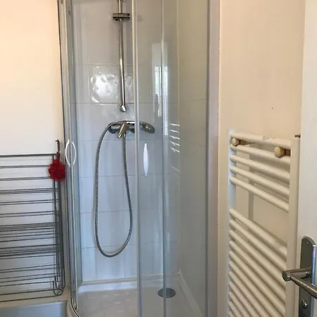 25bdt R+1d Appartement *